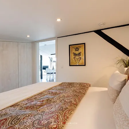 Liegeplatz 1 Schausende