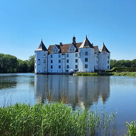 Apartment Liegeplatz 1 *